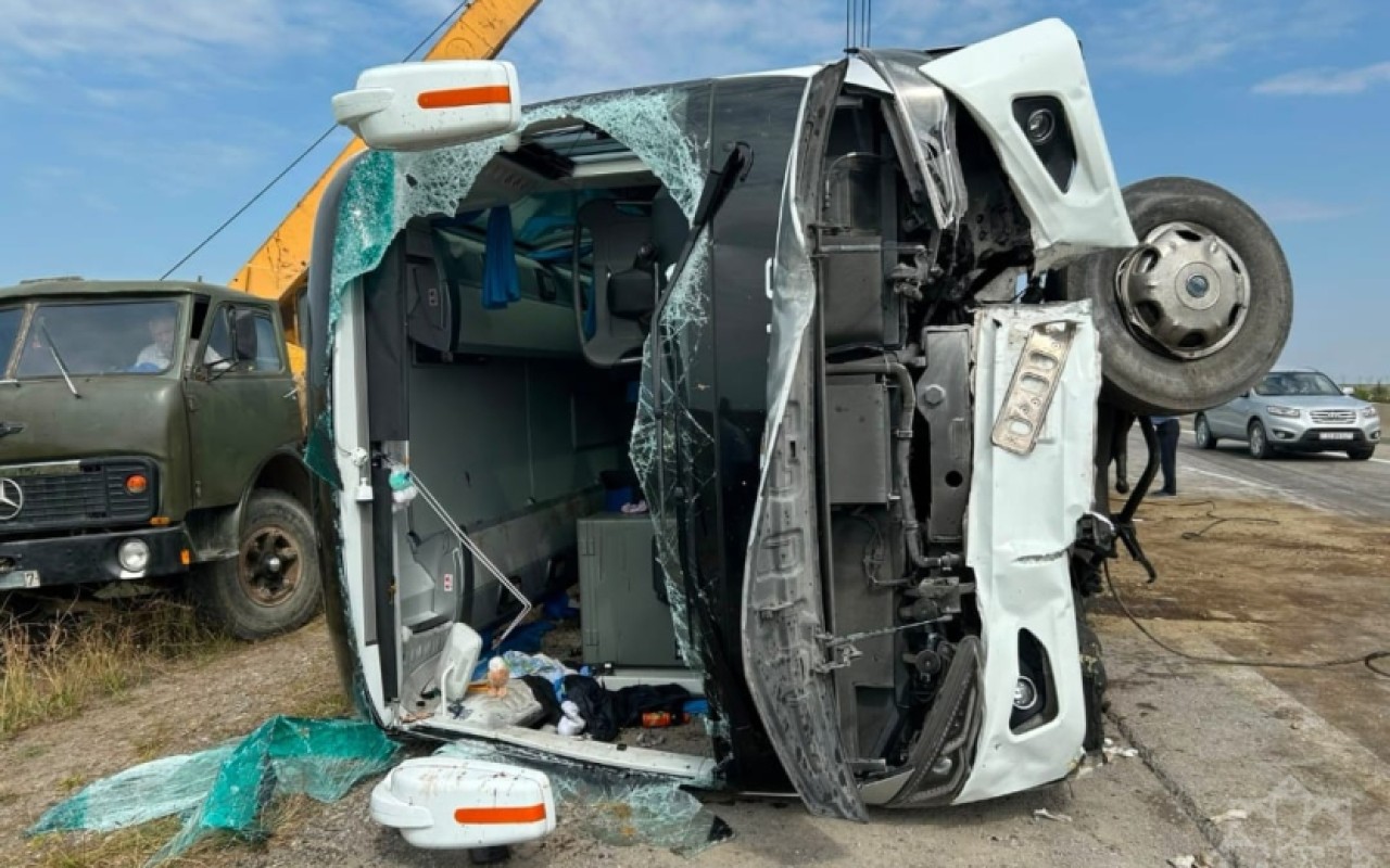 Bus Accident in Hajigabul: Several People Injured