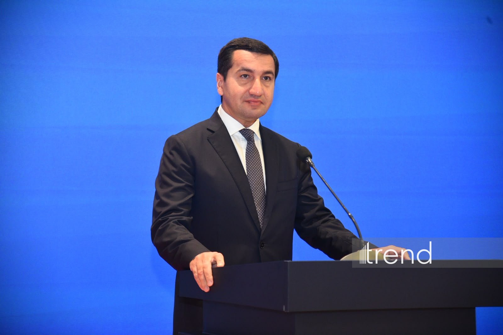 Hikmət Hacıyev diplomatik korpusun nümayəndələri ilə birlikdə alban kilsələrini ziyarət edib